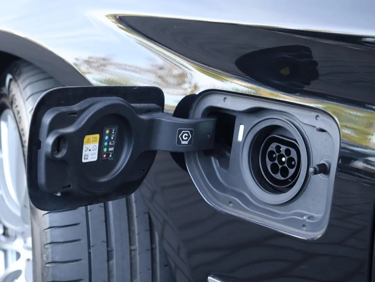 530e xDrive Business Edition | SOH 88%