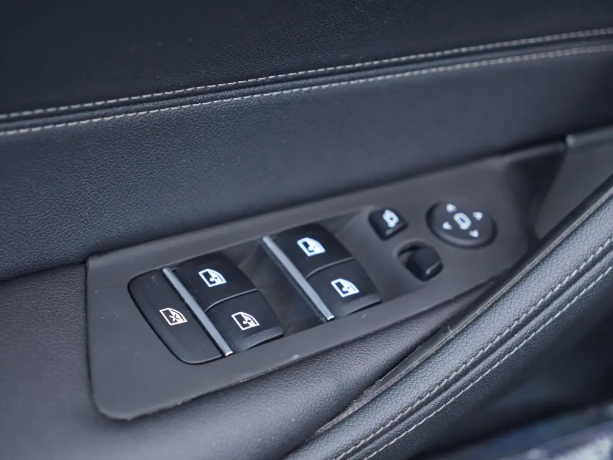 530e xDrive Business Edition | SOH 88%