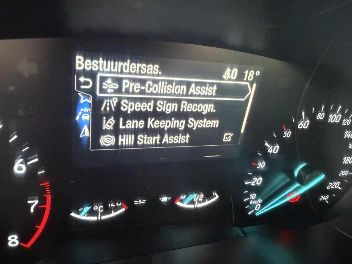 1.0 EcoBoost Business CARPLAY/ECC *ALL-IN PRIJS*