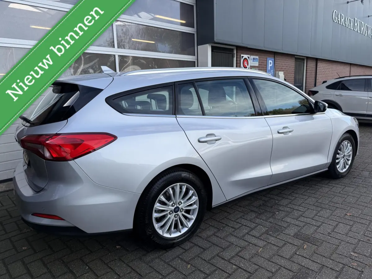 1.0 EcoBoost Business CARPLAY/ECC *ALL-IN PRIJS*