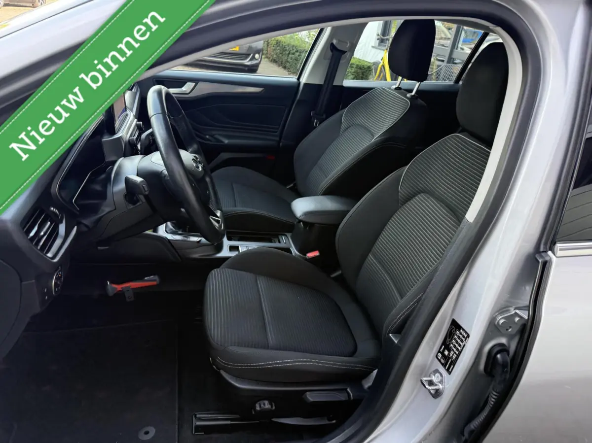 1.0 EcoBoost Business CARPLAY/ECC *ALL-IN PRIJS*