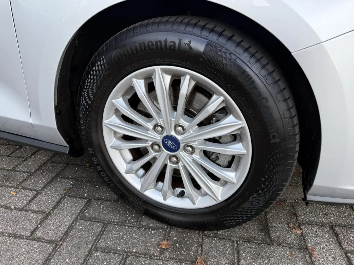 1.0 EcoBoost Business CARPLAY/ECC *ALL-IN PRIJS*