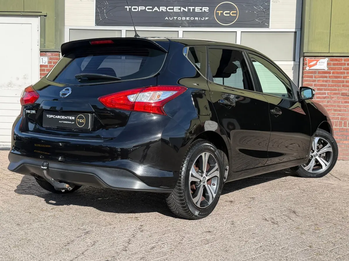 1.2 DIG-T Acenta/NAVI/CAMERA/KEYLESS/TREKH/NAP