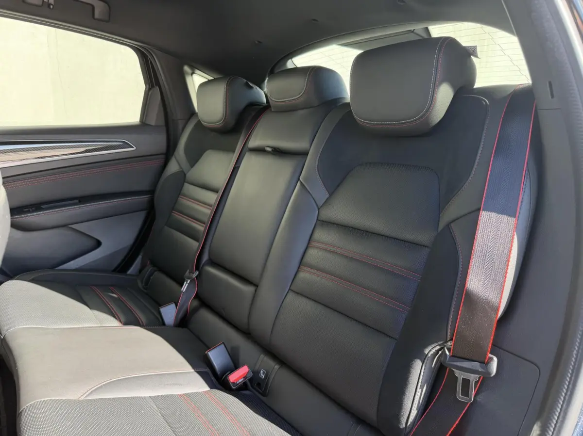 1.6 E-Tech Hybrid 145 R.S. Line | Leder | ACC | Camera | Carplay