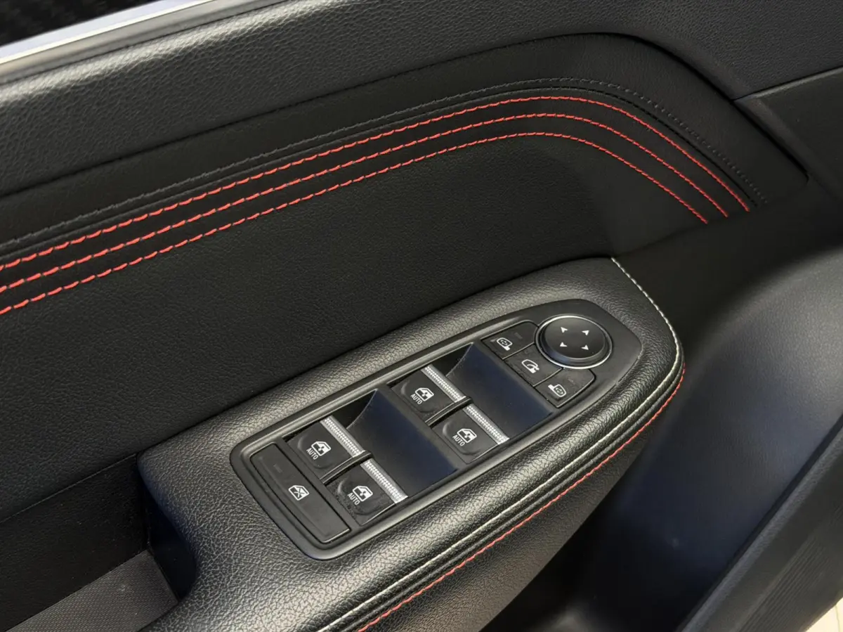 1.6 E-Tech Hybrid 145 R.S. Line | Leder | ACC | Camera | Carplay