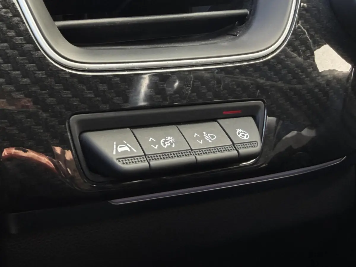 1.6 E-Tech Hybrid 145 R.S. Line | Leder | ACC | Camera | Carplay