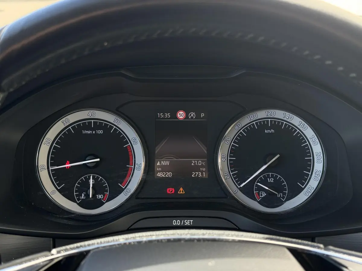 1.5 TSI Business Edition | Carplay | ACC | Dodehoek