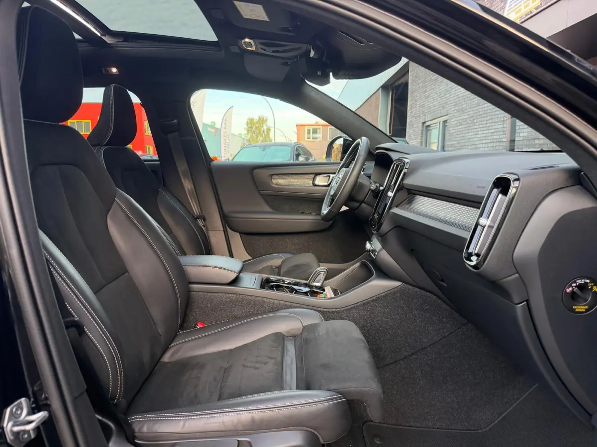 1.5 T2 R-Design | 1E EIGENAAR | 3/6/12MND GARANTIE | AUTOMAAT | PANO | LED | DAB | CRUISE | CARPLAY | STOELVERWM | BLIS | HARMAN KARDON |
