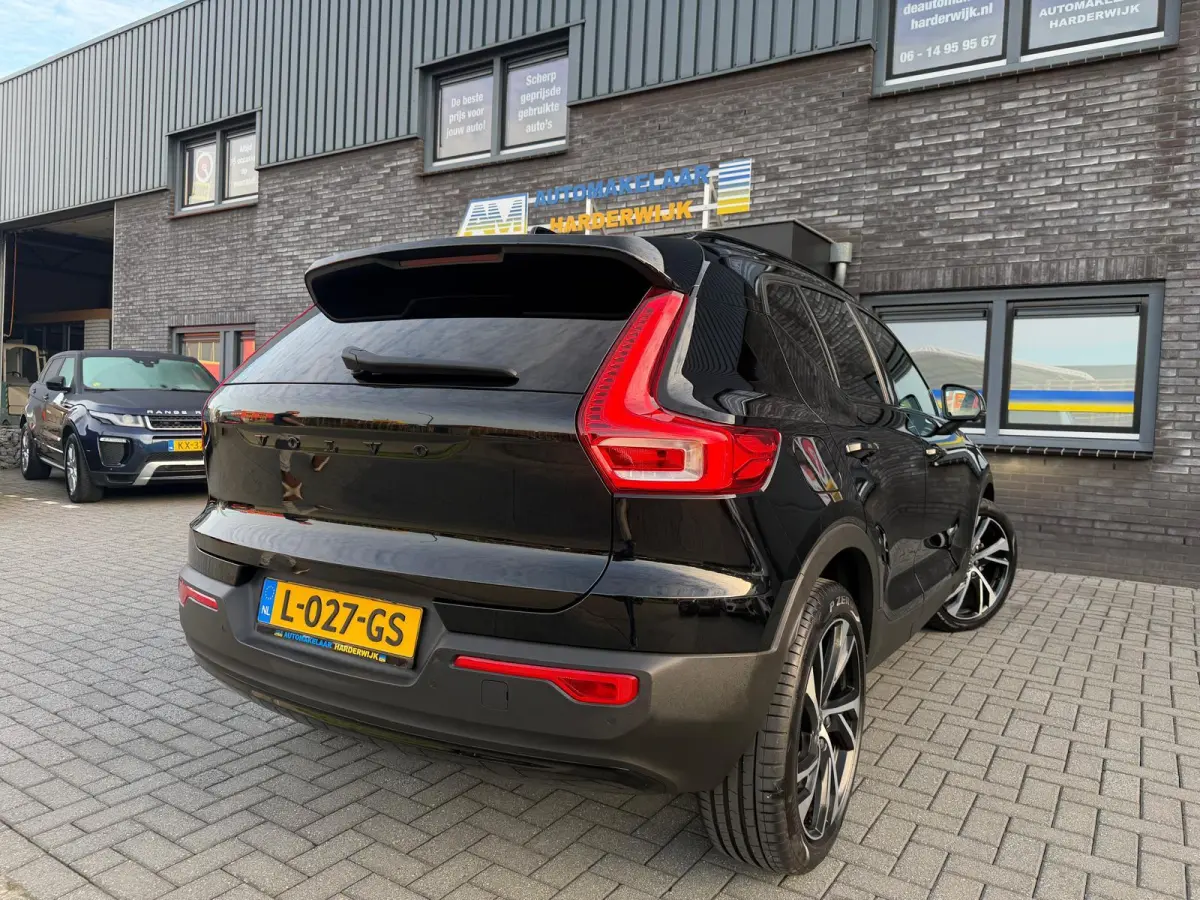 1.5 T2 R-Design | 1E EIGENAAR | 3/6/12MND GARANTIE | AUTOMAAT | PANO | LED | DAB | CRUISE | CARPLAY | STOELVERWM | BLIS | HARMAN KARDON |