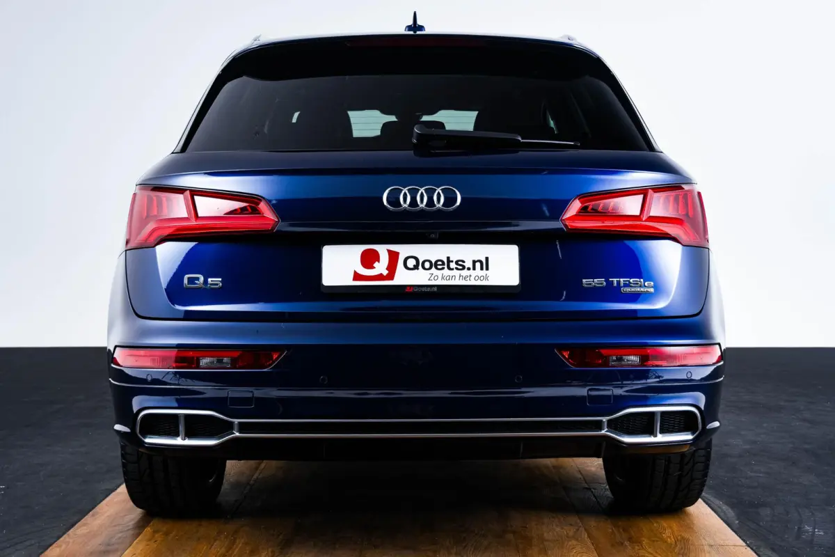 55 TFSI e quattro Competition Panoramadak - Akoestisch glas - Audi soundsystem - Head up - Stoelverwarming - Assistentiepakket 'City en Parking' - Cruise Control - Parkeerassistent -