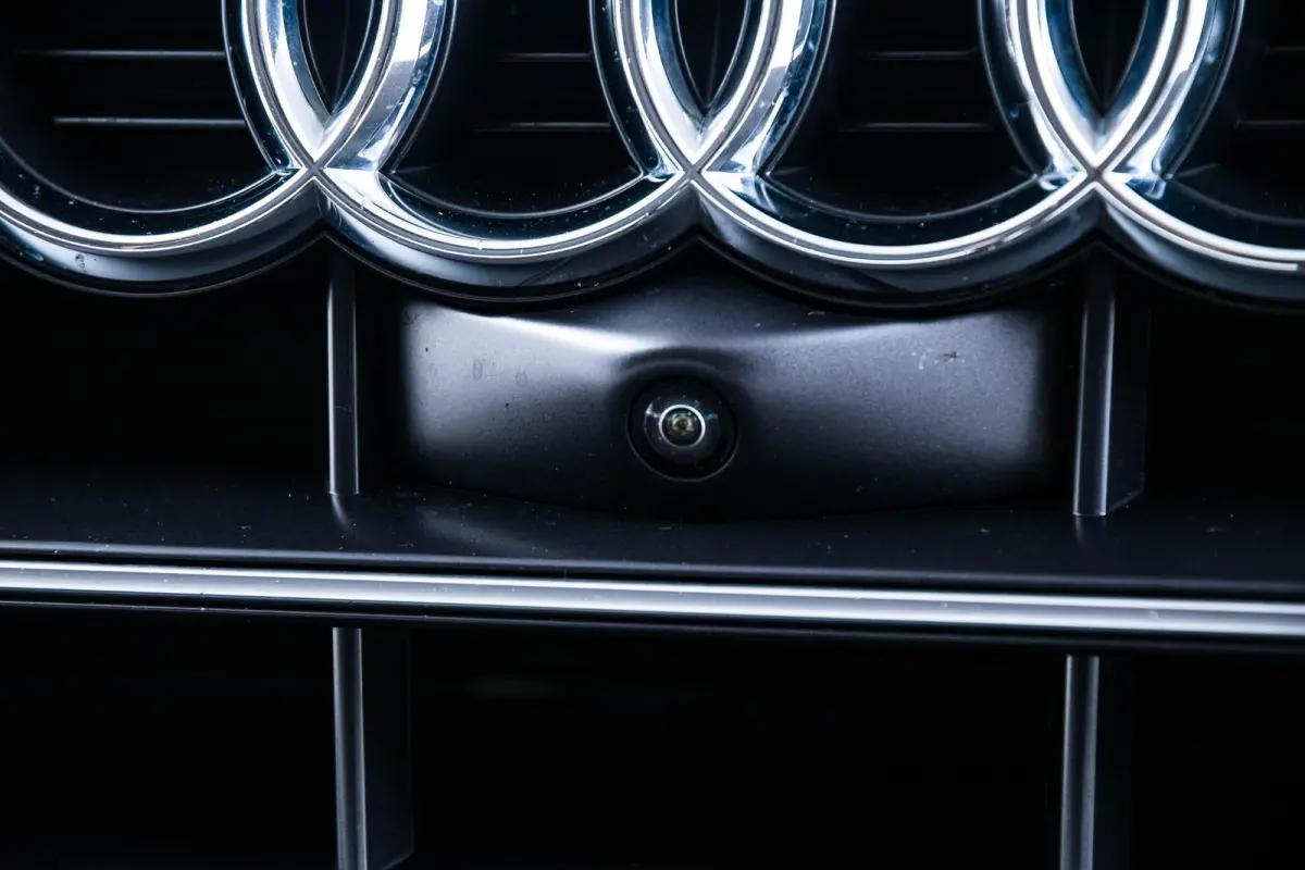 55 TFSI e quattro Competition Panoramadak - Akoestisch glas - Audi soundsystem - Head up - Stoelverwarming - Assistentiepakket 'City en Parking' - Cruise Control - Parkeerassistent -