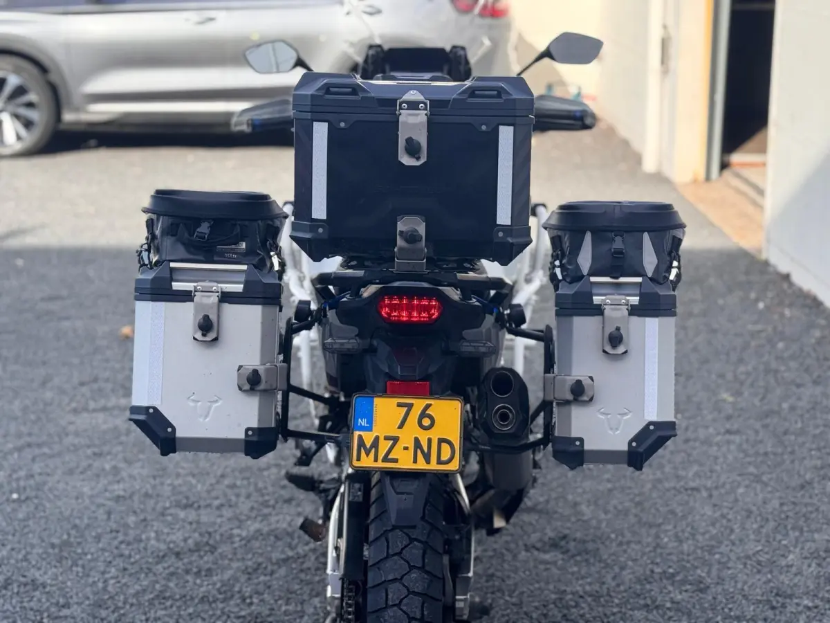CRF 1100L Africa Twin DCT ABS