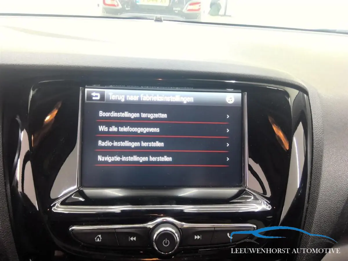1.0 ecoFLEX Innovation, navi, cruise, climate, stoelverw. PDC, Bluetooth, NL- dealerauto