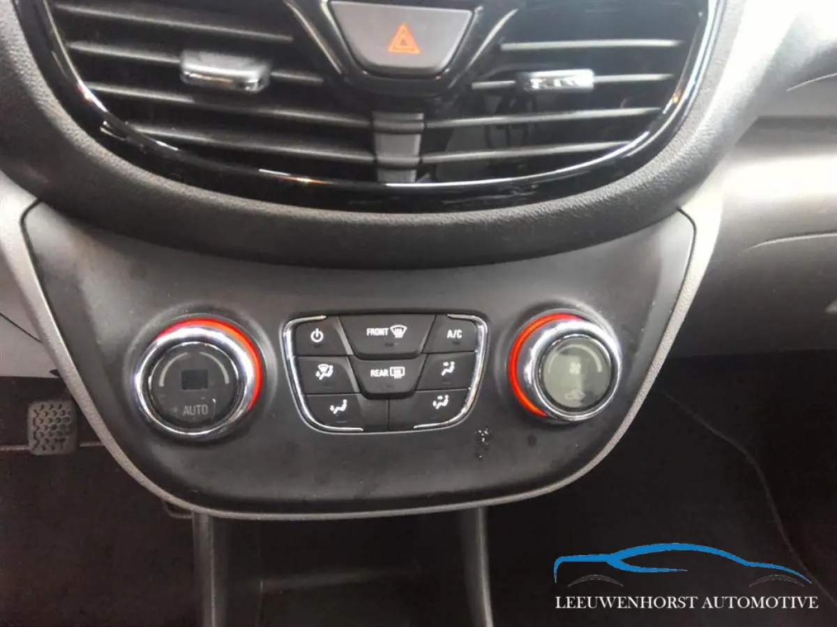1.0 ecoFLEX Innovation, navi, cruise, climate, stoelverw. PDC, Bluetooth, NL- dealerauto
