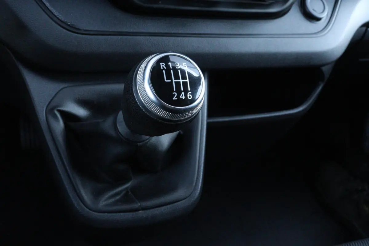 bestel 2.0 dCi L1H1 l 29.000 KM !! l AIRCO l CRUISE CONTROL