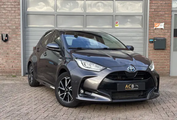 1.5 Hybrid Dynamic Camera/ cruise control