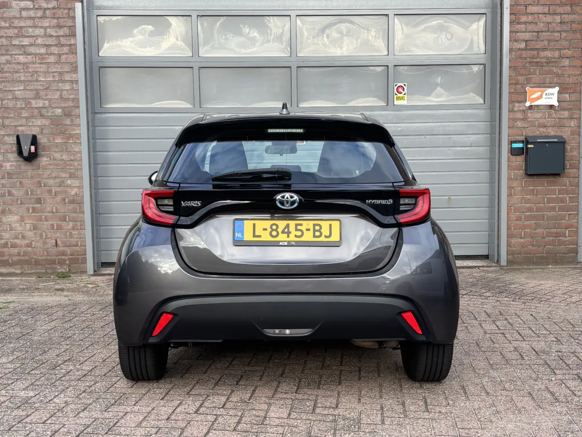 1.5 Hybrid Dynamic Camera/ cruise control