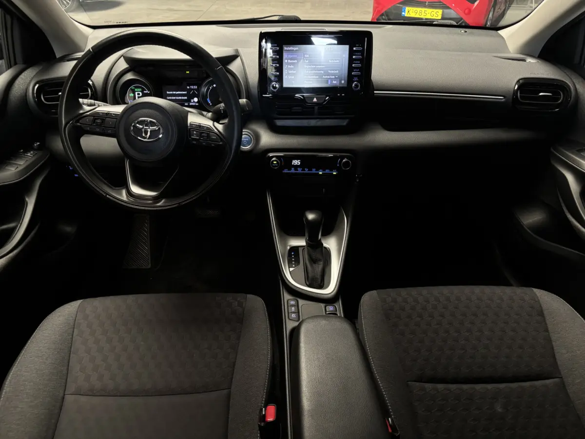 1.5 Hybrid Dynamic Camera/ cruise control