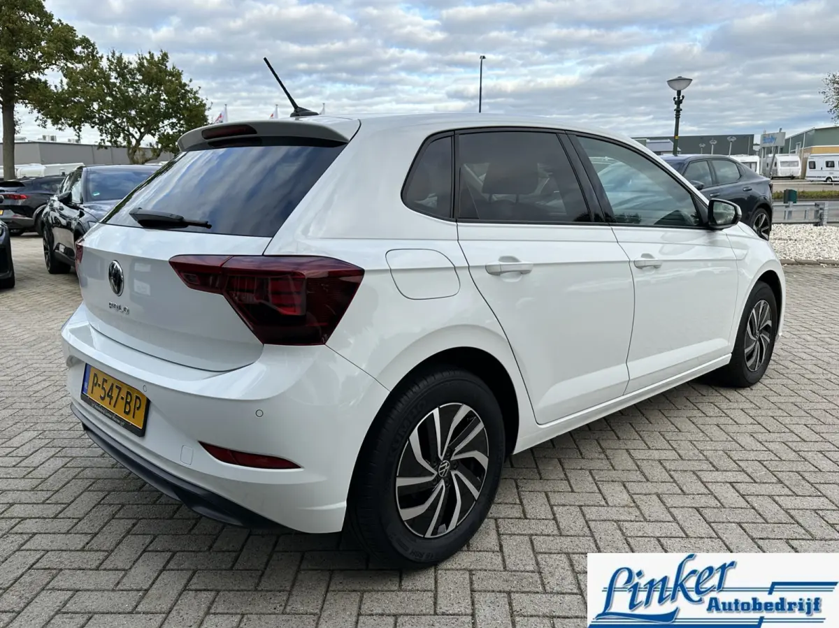1.0 TSI Life - NL-AUTO | CARPLAY | PDC VOOR/ACHTER