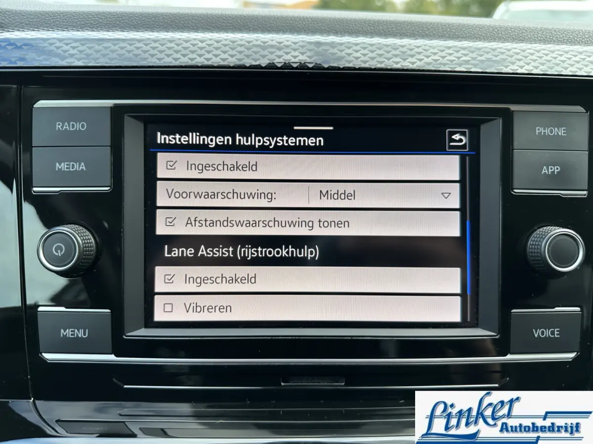 1.0 TSI Life - NL-AUTO | CARPLAY | PDC VOOR/ACHTER