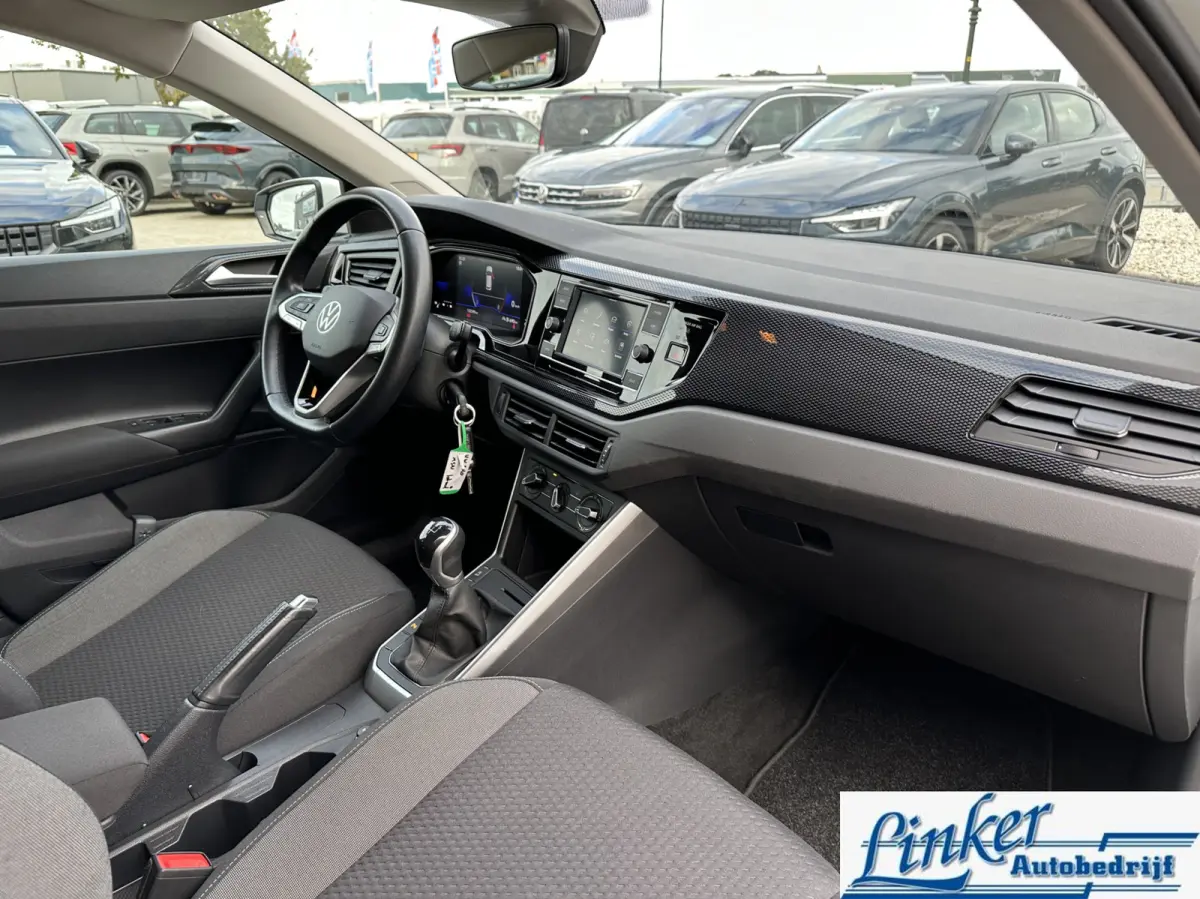1.0 TSI Life - NL-AUTO | CARPLAY | PDC VOOR/ACHTER