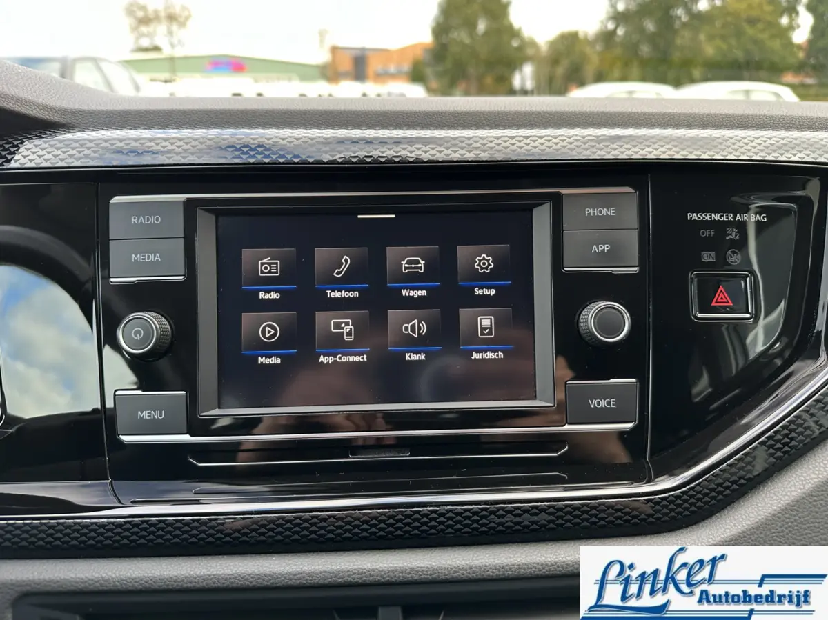 1.0 TSI Life - NL-AUTO | CARPLAY | PDC VOOR/ACHTER