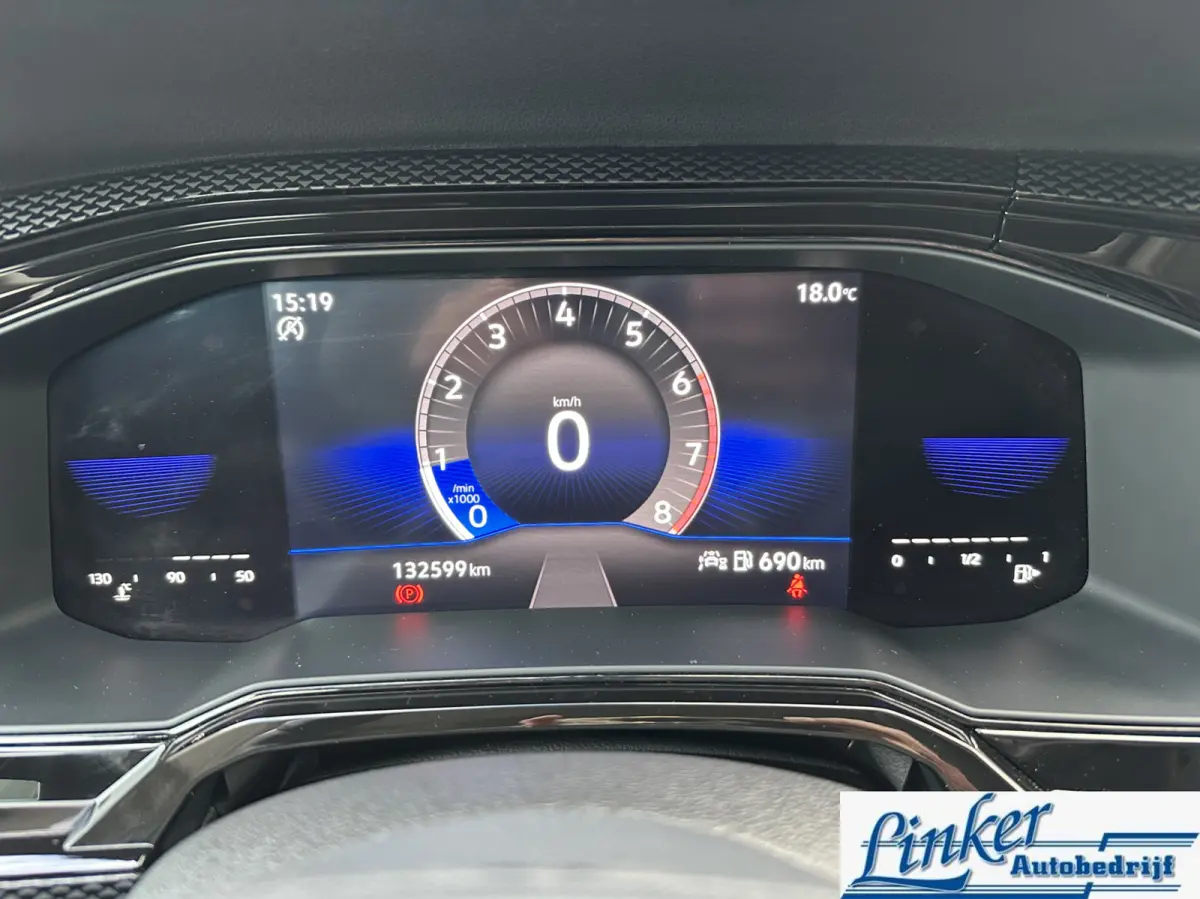 1.0 TSI Life - NL-AUTO | CARPLAY | PDC VOOR/ACHTER