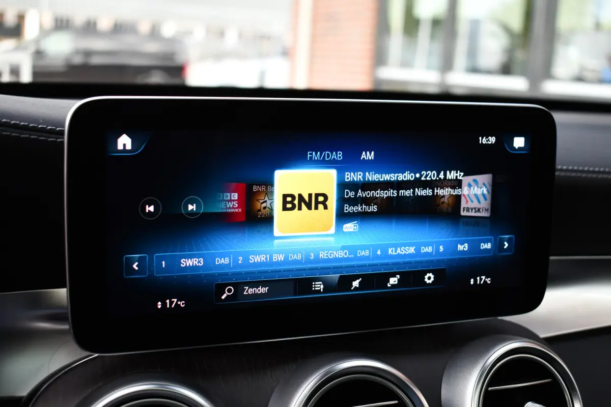 4M AMG Pano Luchtv Distr HUD Massage-ventilatie Memory 360 Night