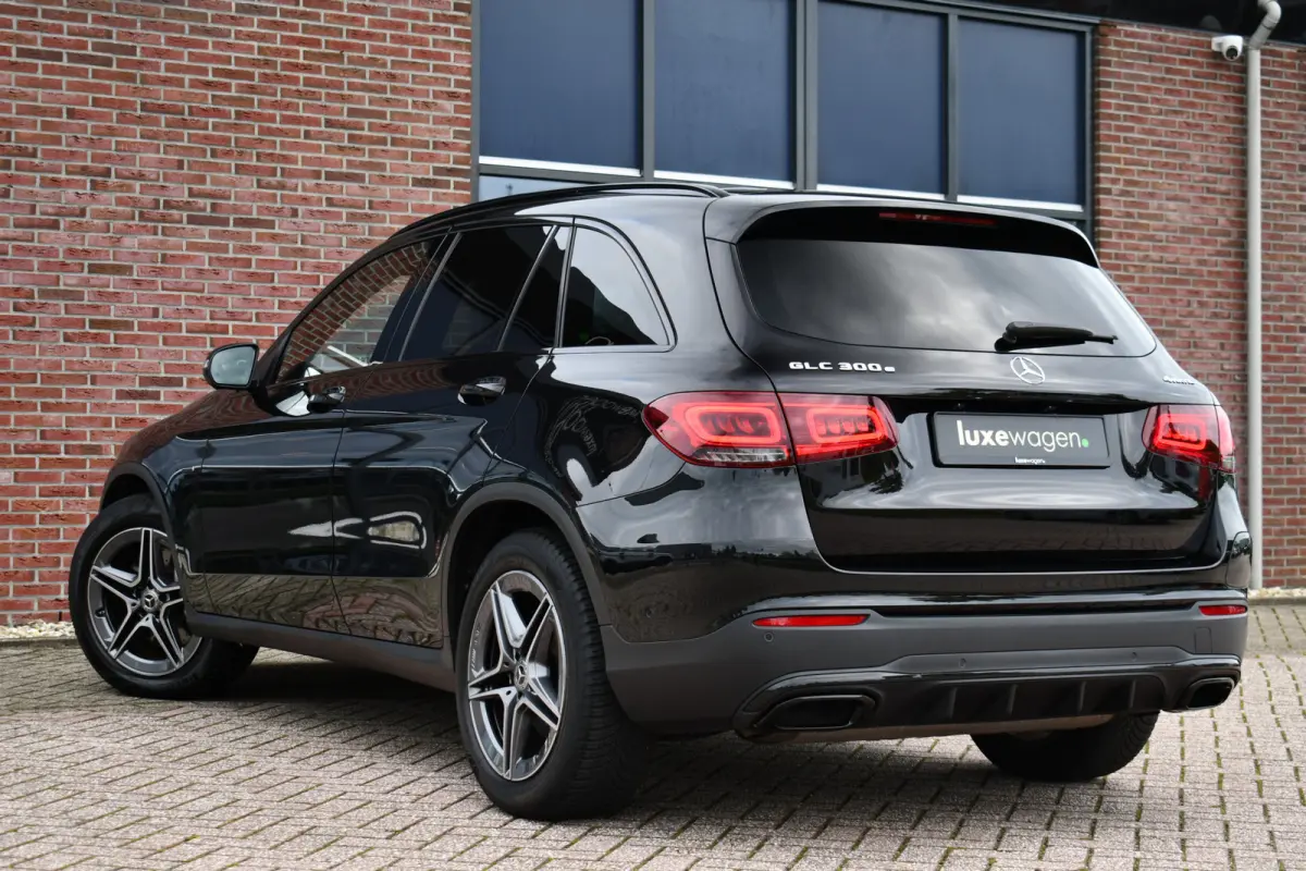 4M AMG Pano Luchtv Distr HUD Massage-ventilatie Memory 360 Night