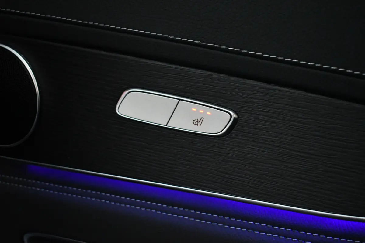 4M AMG Pano Luchtv Distr HUD Massage-ventilatie Memory 360 Night