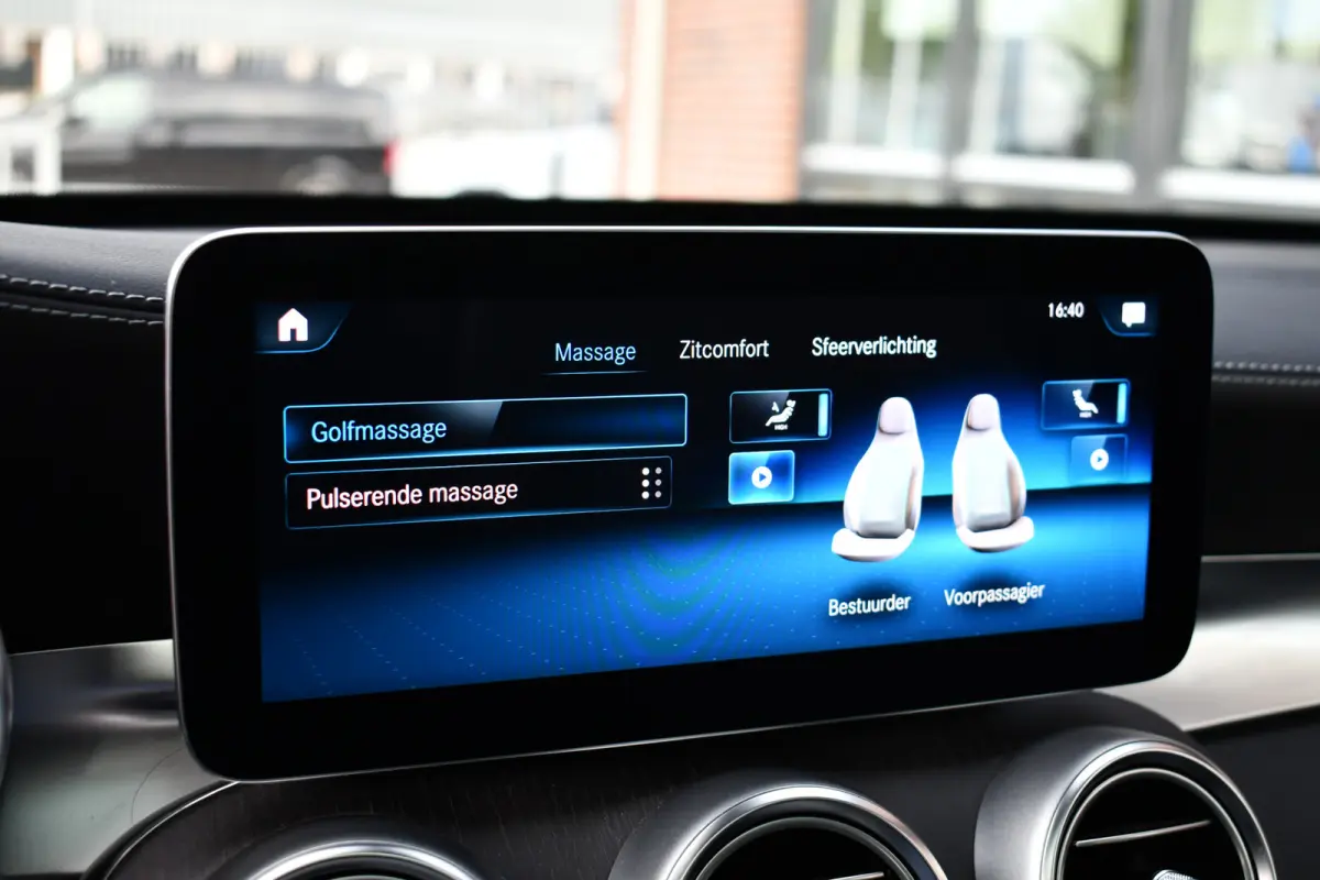4M AMG Pano Luchtv Distr HUD Massage-ventilatie Memory 360 Night