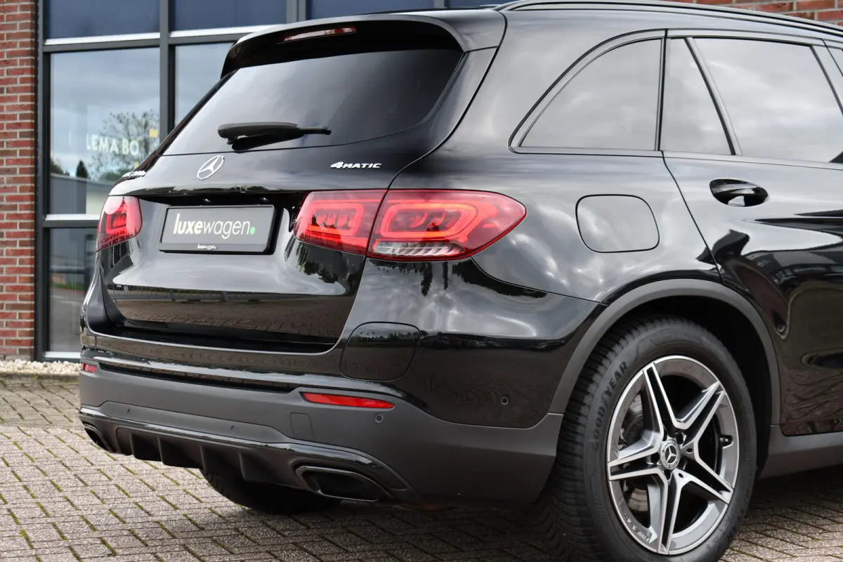 4M AMG Pano Luchtv Distr HUD Massage-ventilatie Memory 360 Night