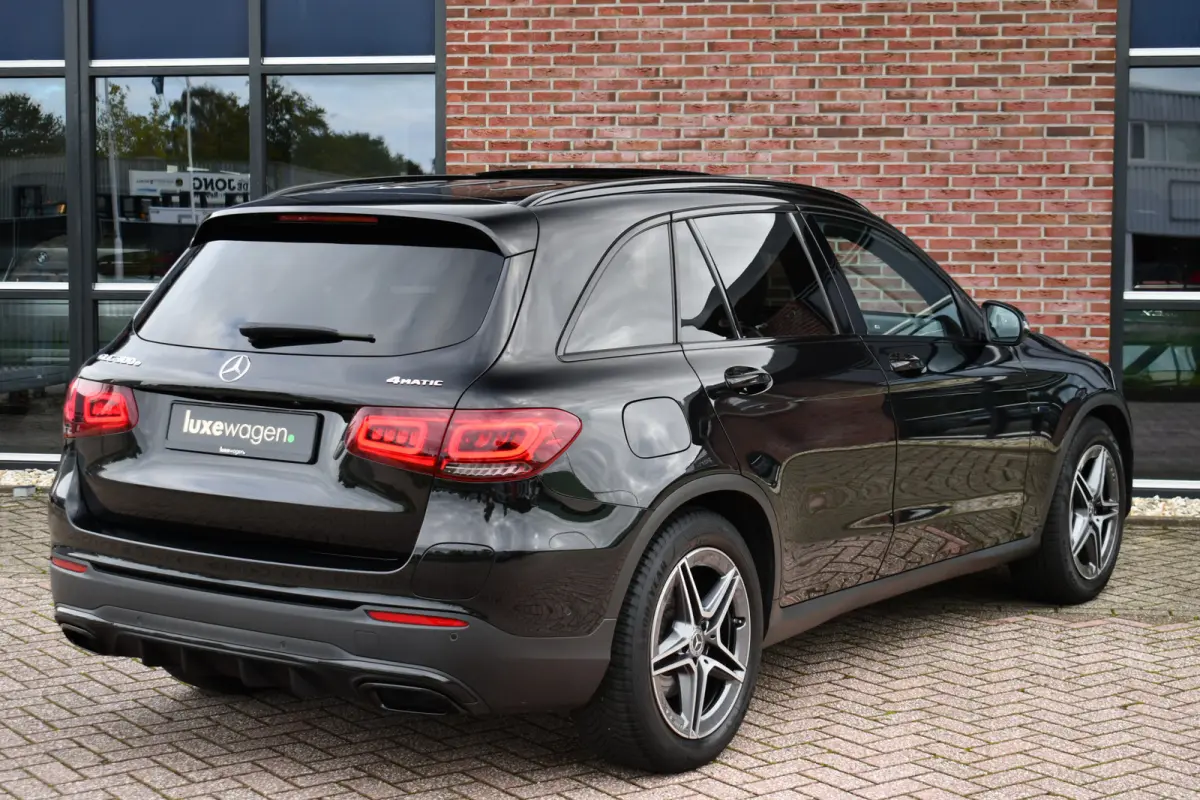4M AMG Pano Luchtv Distr HUD Massage-ventilatie Memory 360 Night