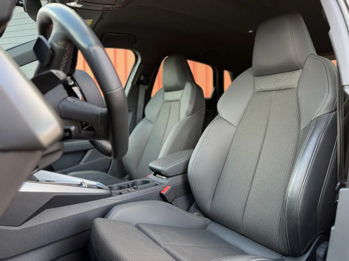 40 TFSI e 3x S-Line Sfeer Carplay ACC Lane
