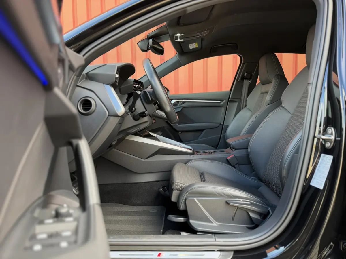 40 TFSI e 3x S-Line Sfeer Carplay ACC Lane