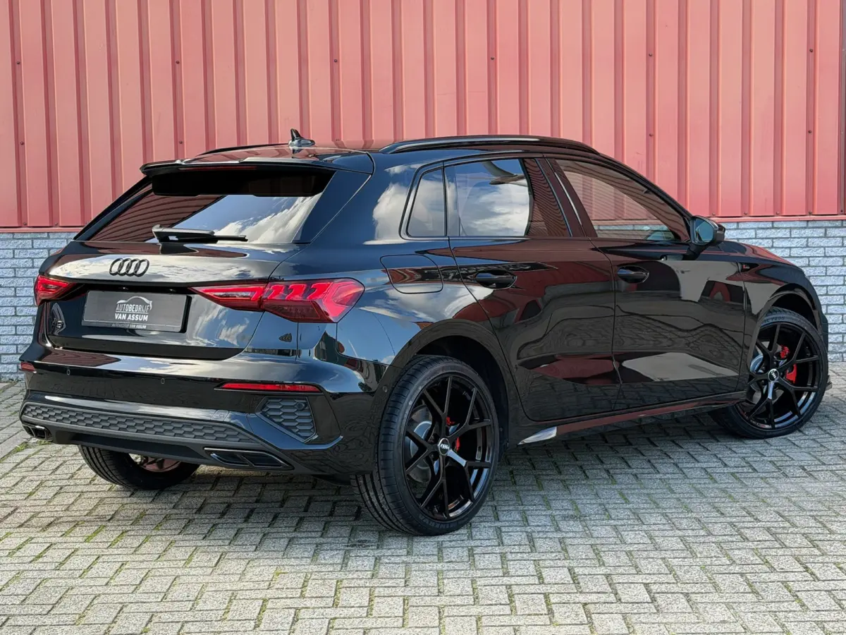 40 TFSI e 3x S-Line Sfeer Carplay ACC Lane