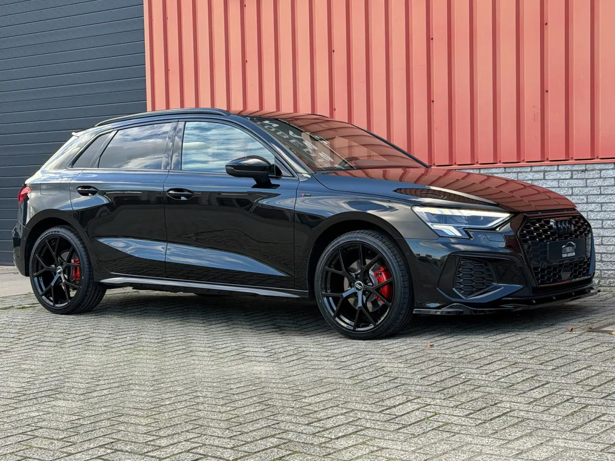 40 TFSI e 3x S-Line Sfeer Carplay ACC Lane
