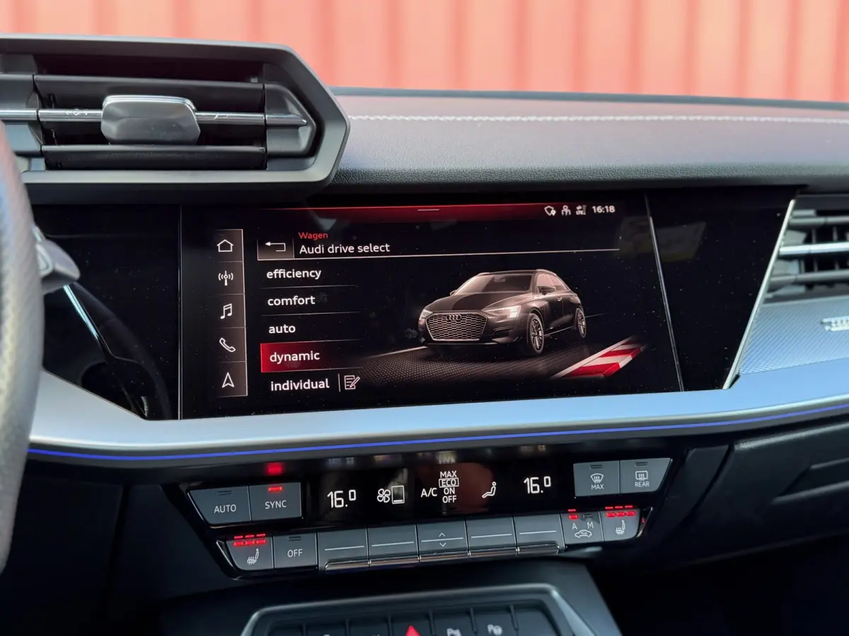 40 TFSI e 3x S-Line Sfeer Carplay ACC Lane