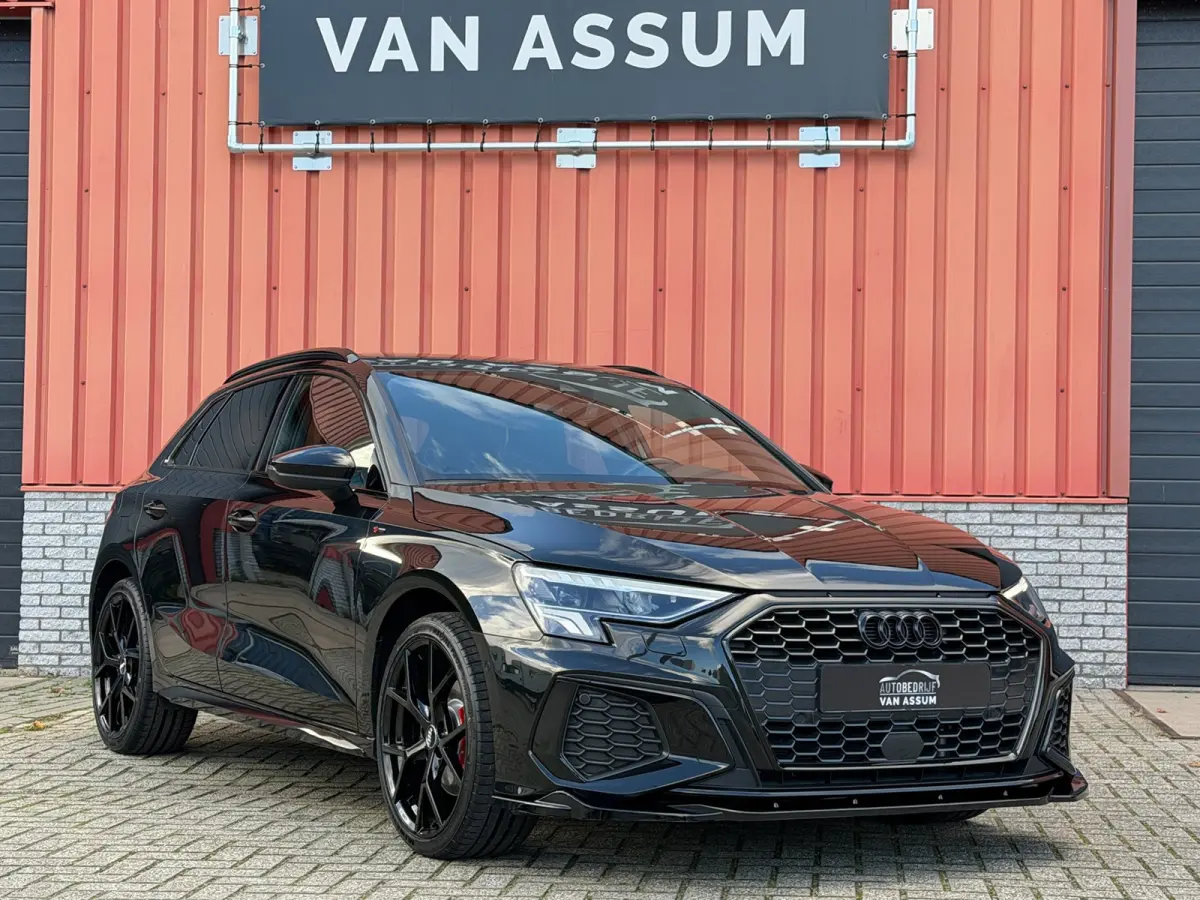 40 TFSI e 3x S-Line Sfeer Carplay ACC Lane