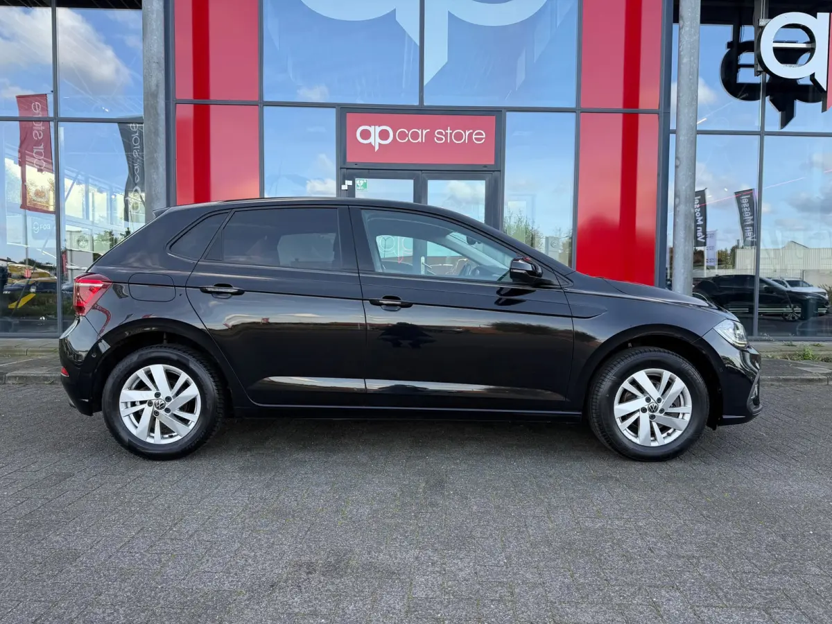 1.0 TSI Life Business DSG-7 | IQ Light LED | Carplay | Adaptive Cruise | Stoelverwarming | Parksens | BTW Auto