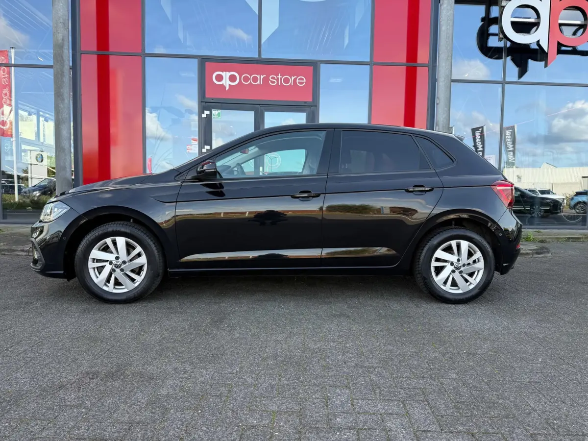 1.0 TSI Life Business DSG-7 | IQ Light LED | Carplay | Adaptive Cruise | Stoelverwarming | Parksens | BTW Auto