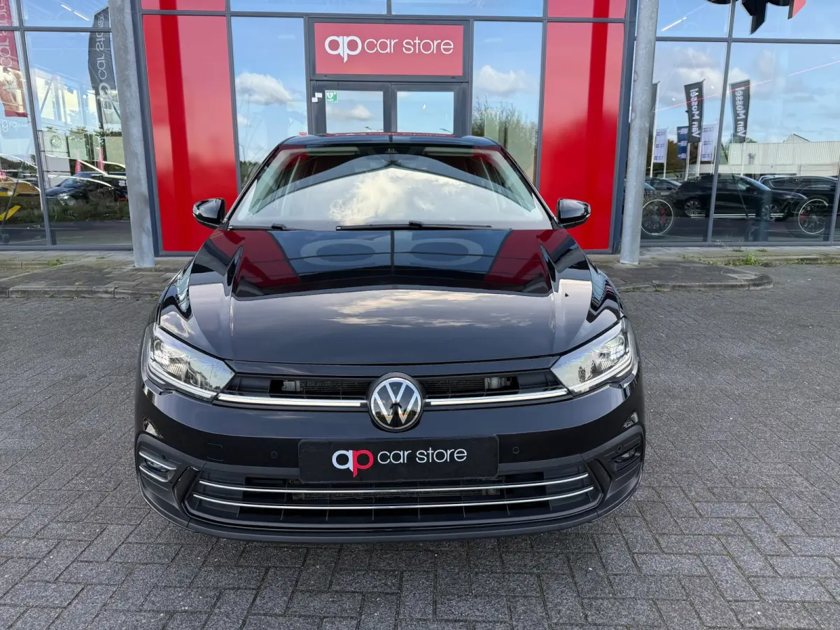 1.0 TSI Life Business DSG-7 | IQ Light LED | Carplay | Adaptive Cruise | Stoelverwarming | Parksens | BTW Auto