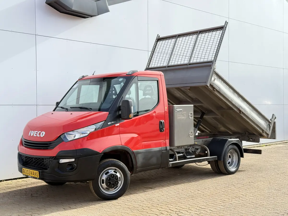35C12 2.3 Kipper Dubbellucht L3 Airco Cruise Control 3.5T Trekhaak Lederen Bekleding Benne Tipper