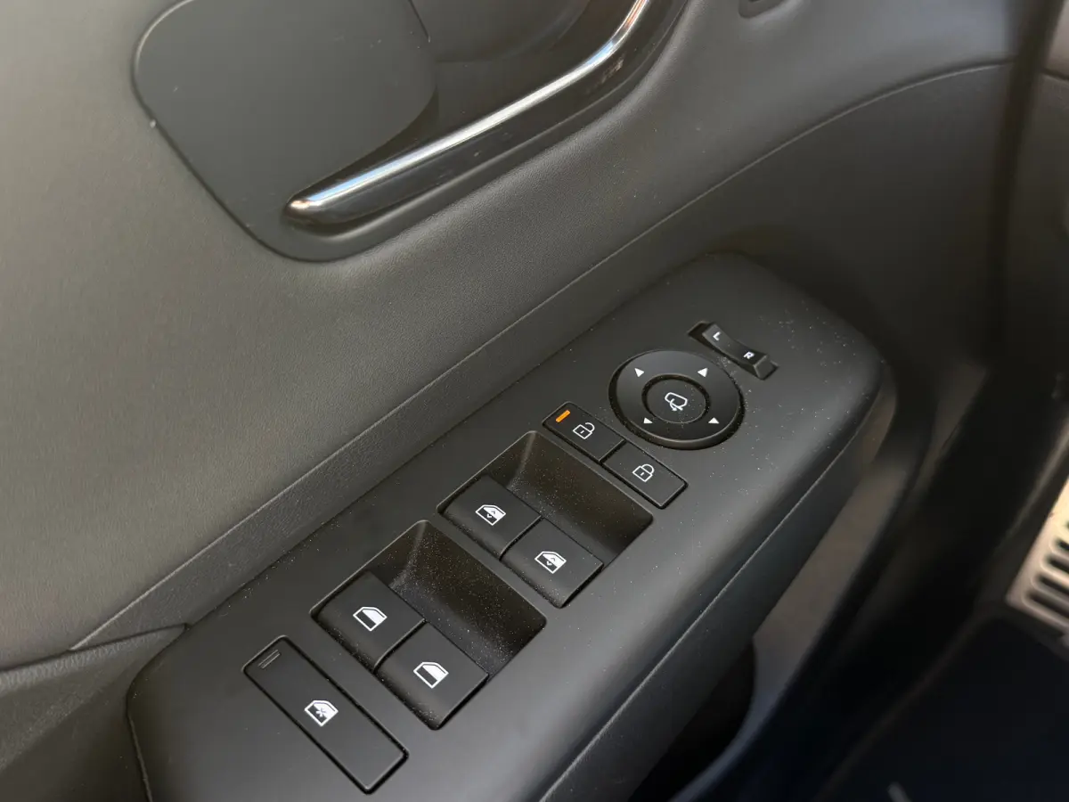 1.6 GDI 141pk HEV N-Line | Premium audio | 360 camera | Bestuurdersstoel met geheugen | Adaptive cruise control | Dodehoek detectie | Full LED koplampen | Stoelverwarming | Stoelventilatie |
