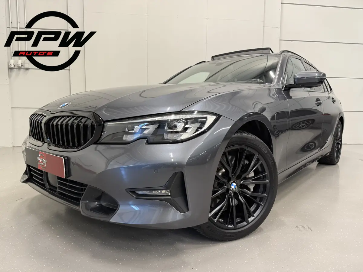 330e xDrive High Exe PANO/TREKHAAK/H&K/MEMORY/ACC/CAMERA/LEER-SPORT/SFEER/LED/18"M-SPORT BLACK/DONKERE-HEMEL/SHADOW-LINE/MINERALGRAU/SPORT-LINE/ABSOLUTE NIEUWSTAAT