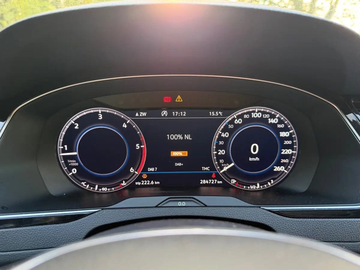 1.6 TDI Highline Business R | Navi + Cruise control Nu € 10.275 Inclusief BTW,- !!!