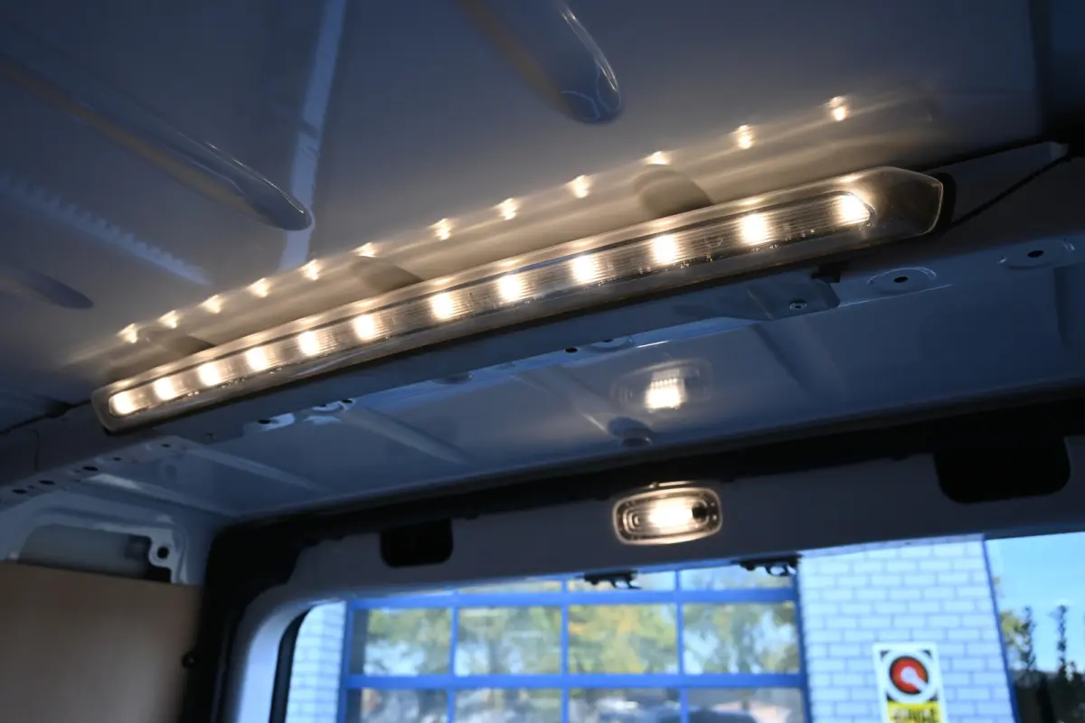 317 CDI L2H2 Pro LED, Geveerde stoel, Navigatie met camera