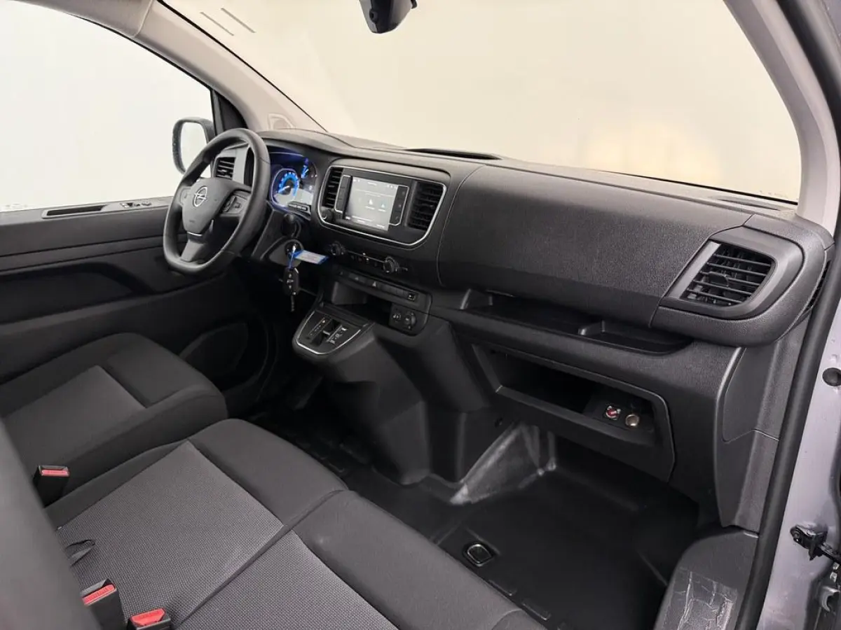 Electric L3 75 kWh Automaat Winterpakket/Ecc/Nav/Camera Nieuwe bus !