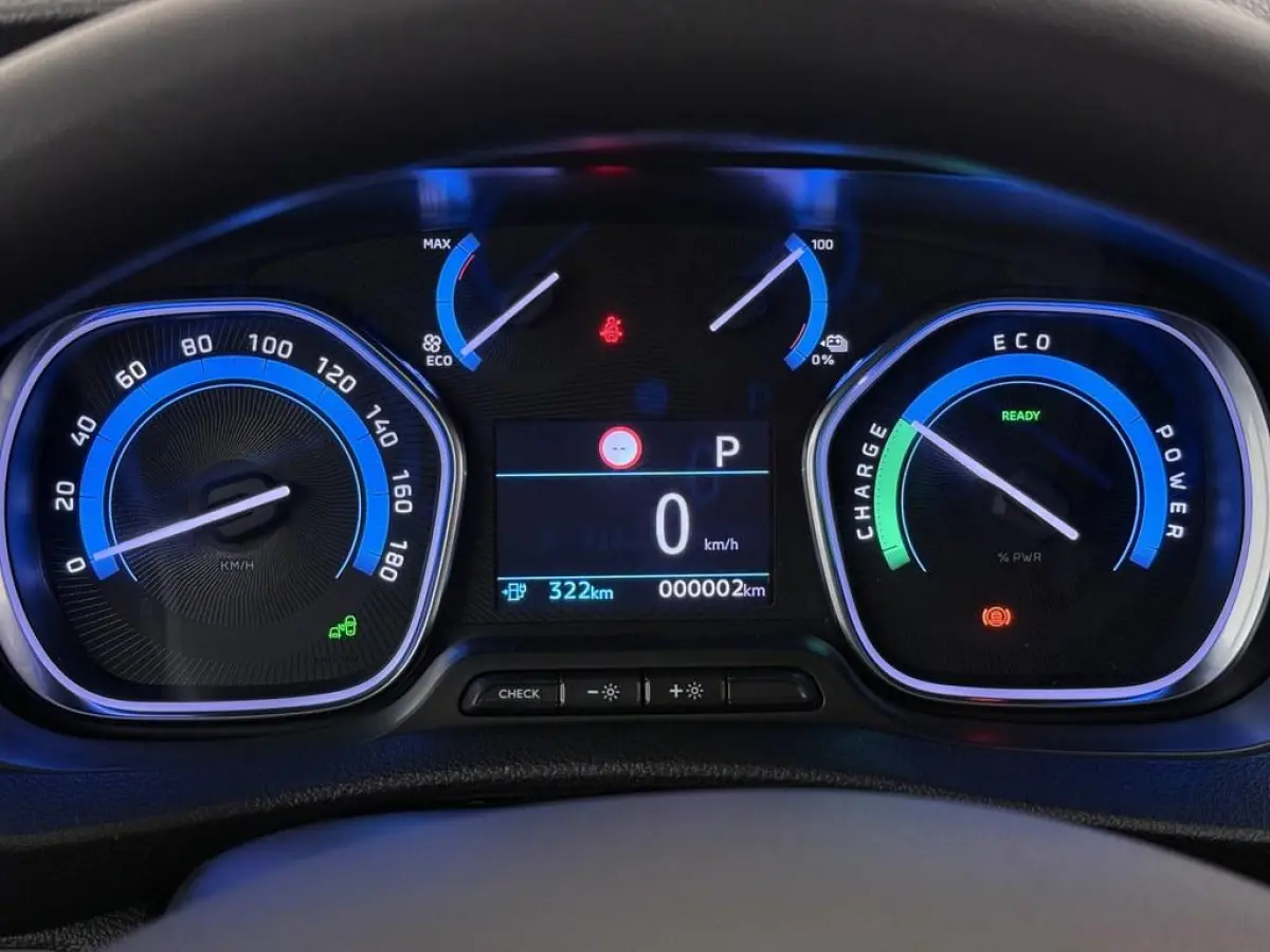 Electric L3 75 kWh Automaat Winterpakket/Ecc/Nav/Camera Nieuwe bus !