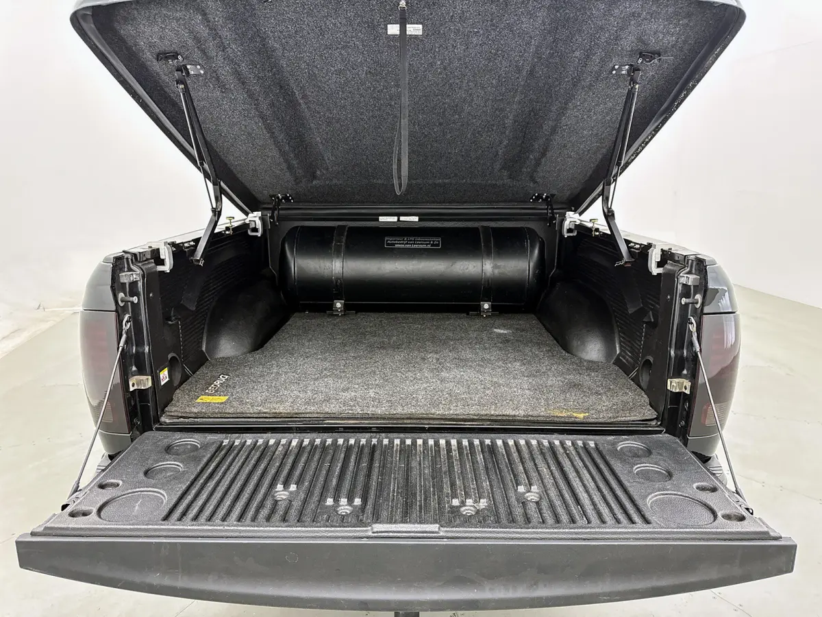 1500 5.7 V8 Quad Cab 6'4 Pano Leder Prins LPG Alpine audio Trekhaak